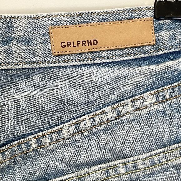 GRLFRND high rise Cindy denim shorts in can't get enough - Picture 5 of 9